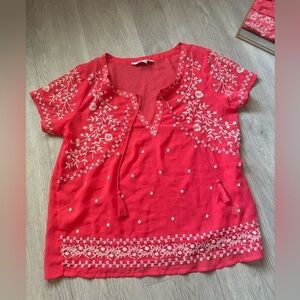 NWOT American Eagle sheer embroidered Blouse/Top - Small